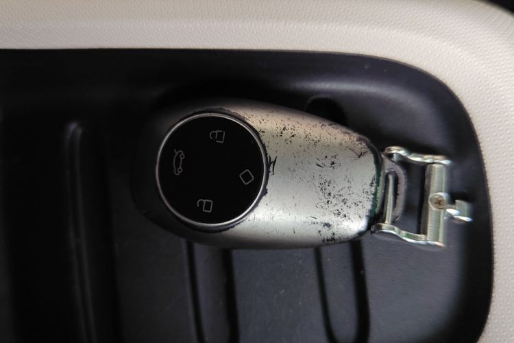 零跑汽车 零跑T03 2023款 200轻享版中控内饰11