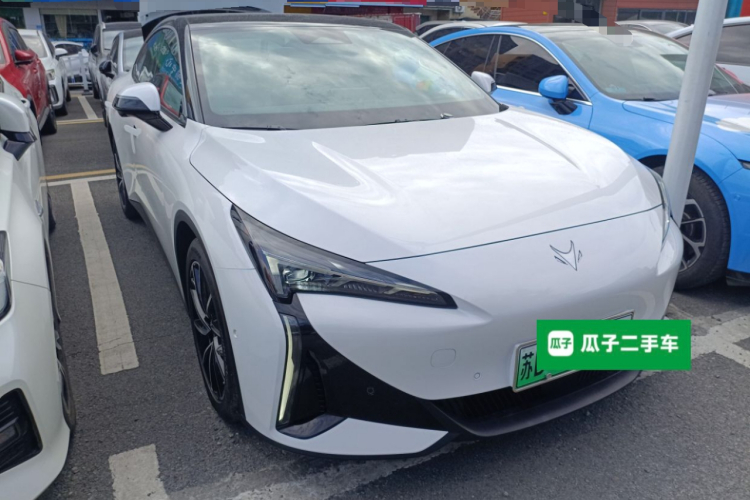 ARCFOX极狐 极狐 阿尔法S5 2024款 560MAX 185kW车身外观3