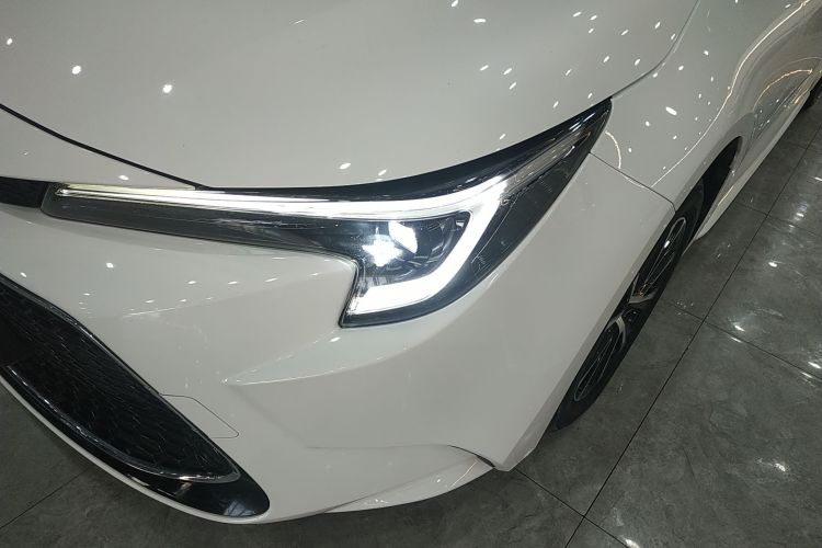 丰田 雷凌 2024款 185T CVT豪华版局部细节36