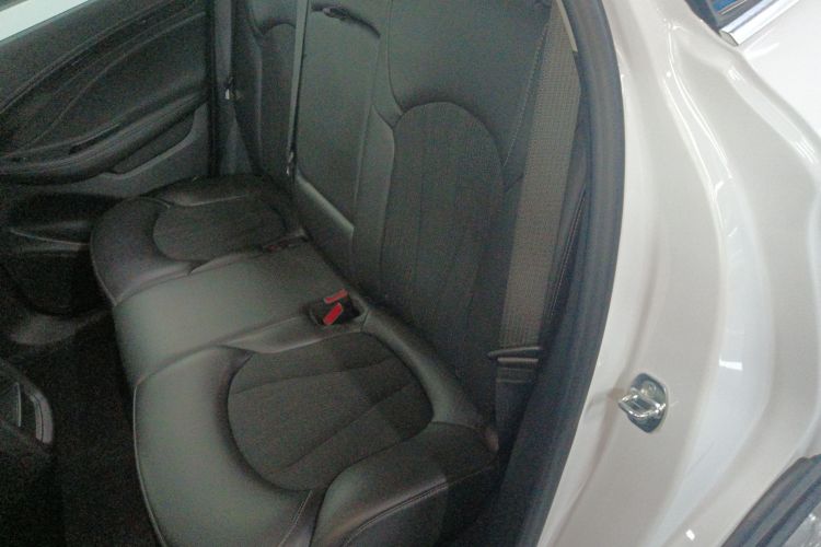 别克 昂科威 2021款 532T 两驱领先型中控内饰21