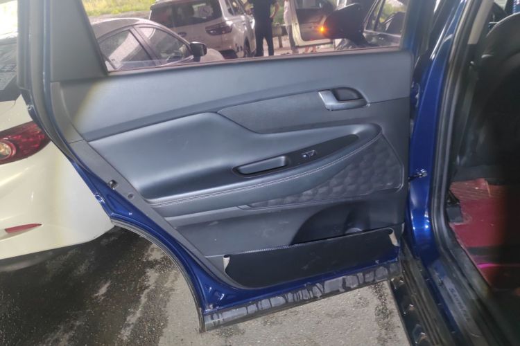 现代 胜达 2019款 380 TGDi GLS 自动两驱豪华版 国VI中控内饰49