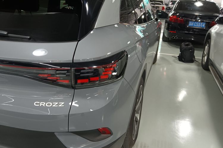 大众 ID.4 CROZZ 2021款 长续航PRO两驱版车身外观9