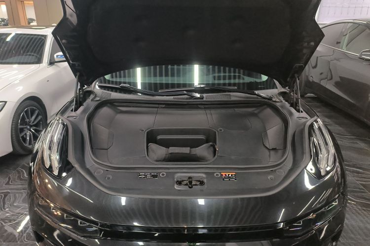 极氪001 2022款 长续航双电机 WE版局部细节24