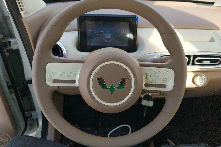 五菱汽车 宏光MINIEV 2025款 四门版 进阶款中控内饰13