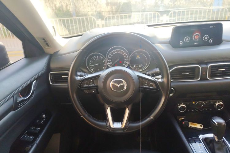 马自达CX-5 2020款 2.5L 自动两驱智慧型局部细节13