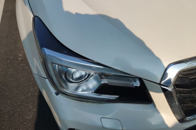 斯巴鲁 森林人 2018款 2.5i 尊贵导航版EyeSight车身外观8