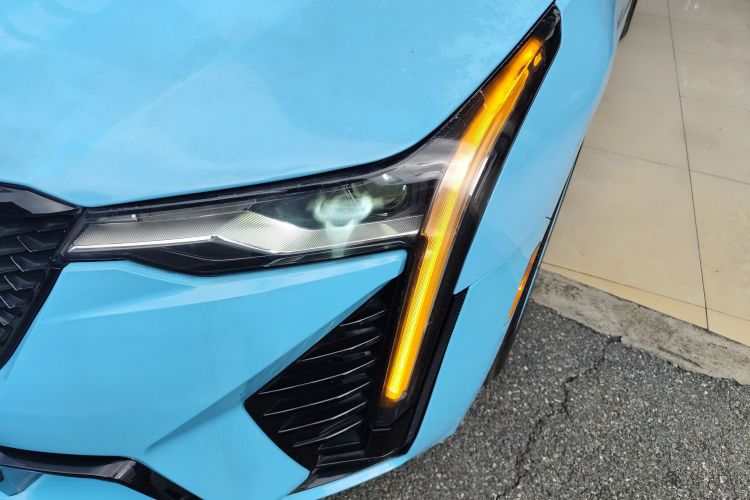 凯迪拉克CT4 2020款 28T 时尚型局部细节36