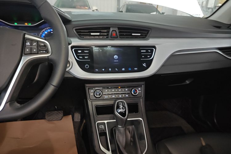 吉利汽车 远景 2020款 改款 1.5L CVT亚运版中控内饰16