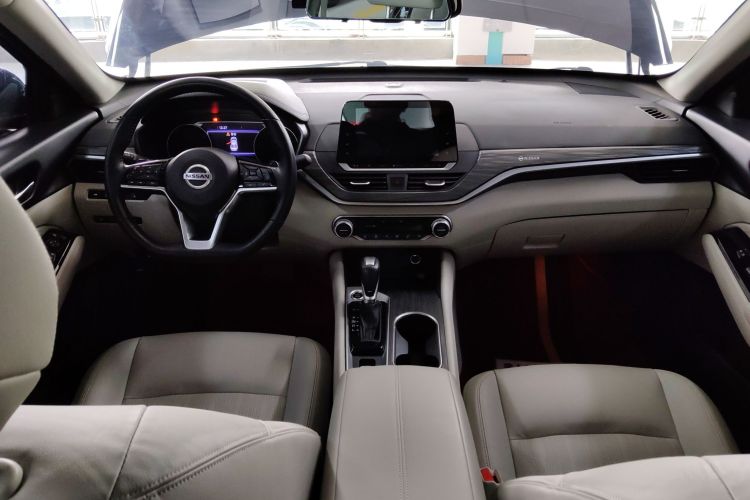 日产 天籁 2021款 2.0T XL Upper AD1 智享领航版中控内饰12