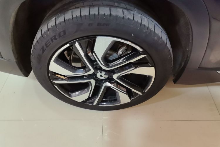 蔚来EC6 2020款 605KM 运动版车身外观6008