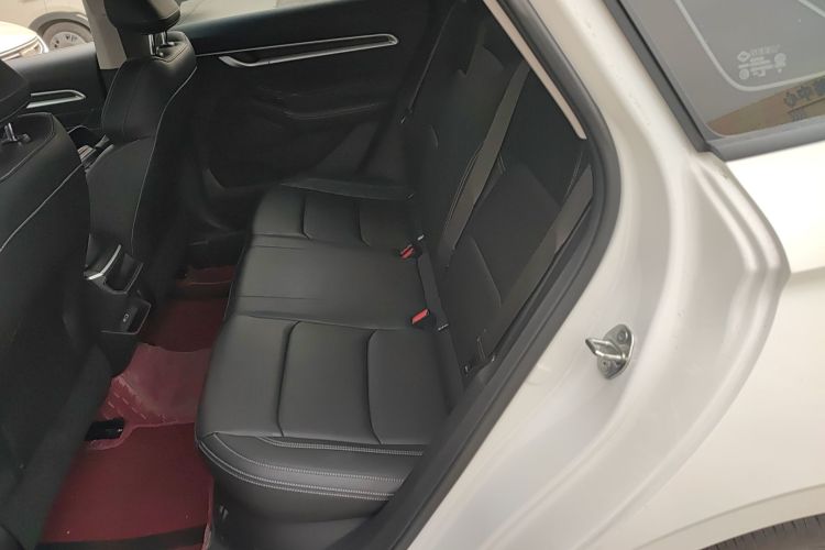 吉利汽车 帝豪 2026款 第4代 400万纪念款 1.5L 手动超越型中控内饰21