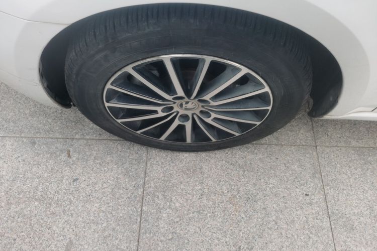 斯柯达 明锐 2019款 TSI230 DSG智行豪华版 国VI车身外观6007