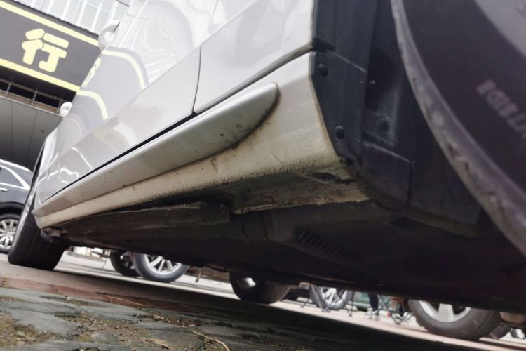 奥迪A4L 2015款 45 TFSI quattro个性运动型局部细节9001