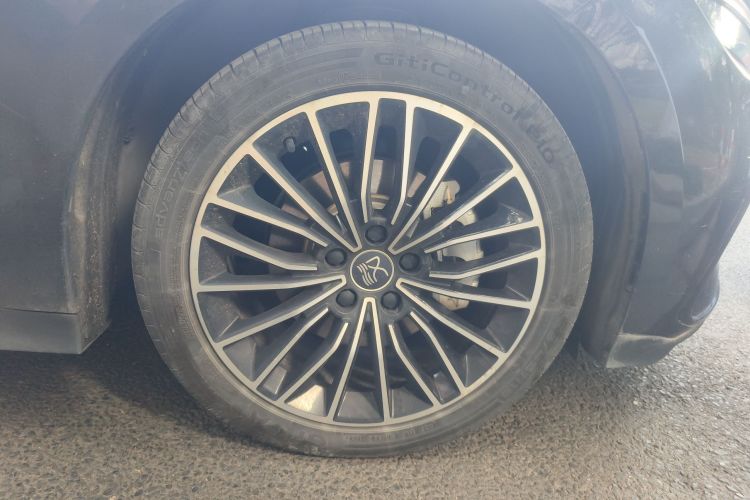 比亚迪 汉 2024款 EV 荣耀版 506KM前驱尊贵型车身外观10