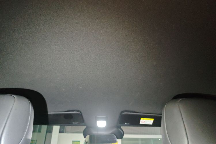 宝骏悦也Plus 2024款 智尊版 4座中控内饰22