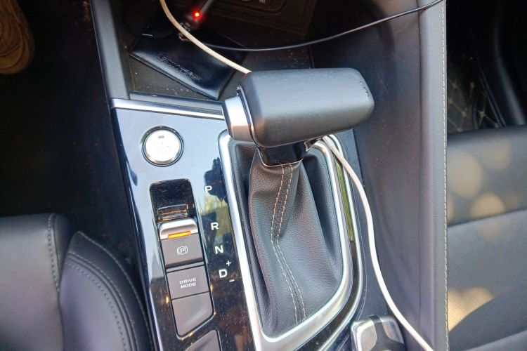 长安 逸动 2020款 PLUS 蓝鲸NE 1.4T GDI DCT尊贵型中控内饰18