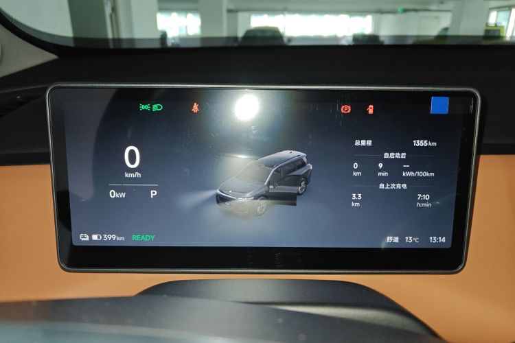 零跑汽车 零跑C16 2026款 纯电 630激光雷达智尊版 6座局部细节14