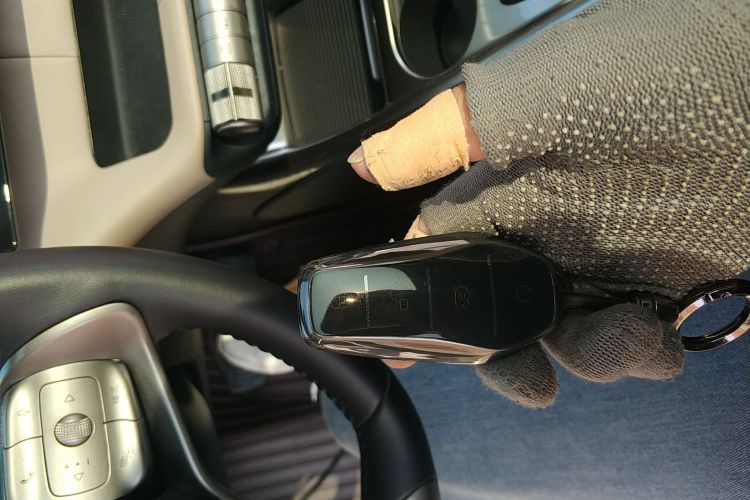 比亚迪 海豚 2021款 405km 时尚版中控内饰7001