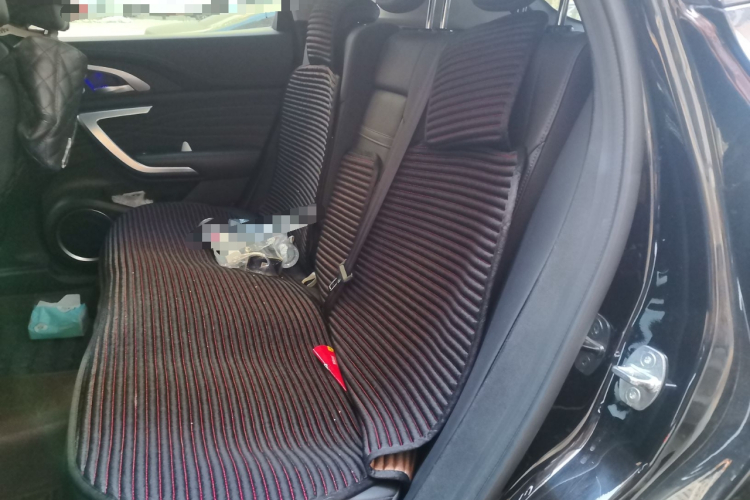 魏牌 VV7 2020款 2.0T 旗舰型中控内饰21