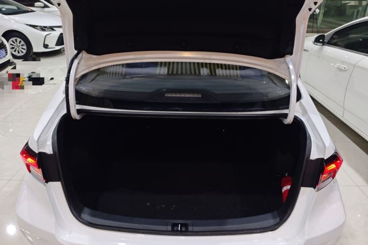 丰田 卡罗拉 2023款 1.2T 先锋版局部细节23