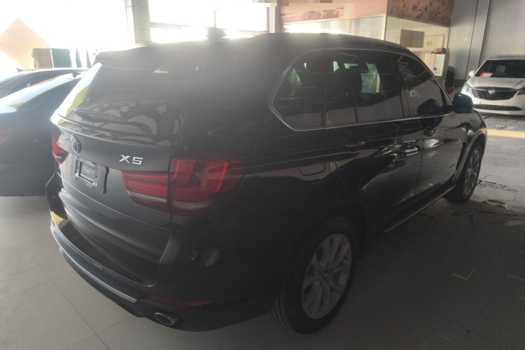 宝马X5(进口) 2018款 xDrive28i车身外观6005