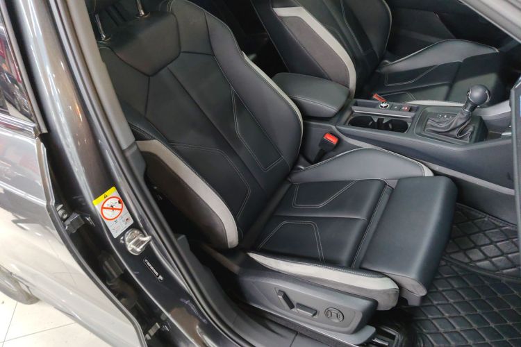 奥迪Q3 2024款 35 TFSI 时尚动感型局部细节41