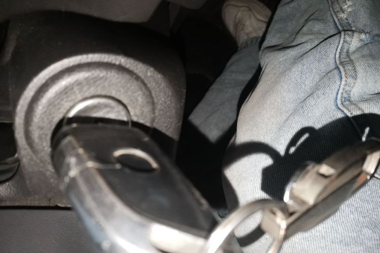 雪佛兰 科沃兹 2018款 320 自动欣享天窗版中控内饰11