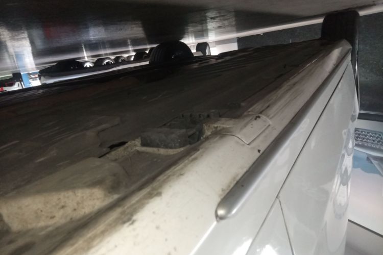 奔驰C级 2015款 改款 C 200 L 运动型局部细节9001