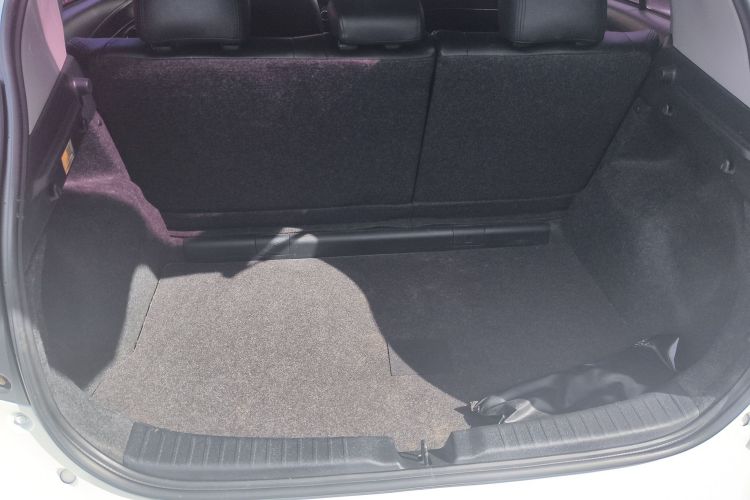 丰田 YARiS L 致炫 2019款 1.5E CVT魅动版 国VI机舱底盘23