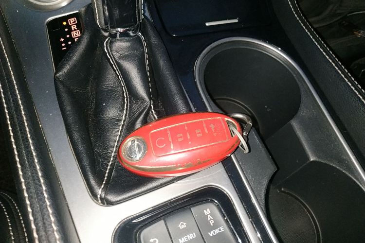 日产 西玛 2016款 2.5L XL 豪华版中控内饰7001