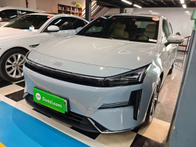 吉利银河 银河L6 2024款 125km PLUS 龙腾版