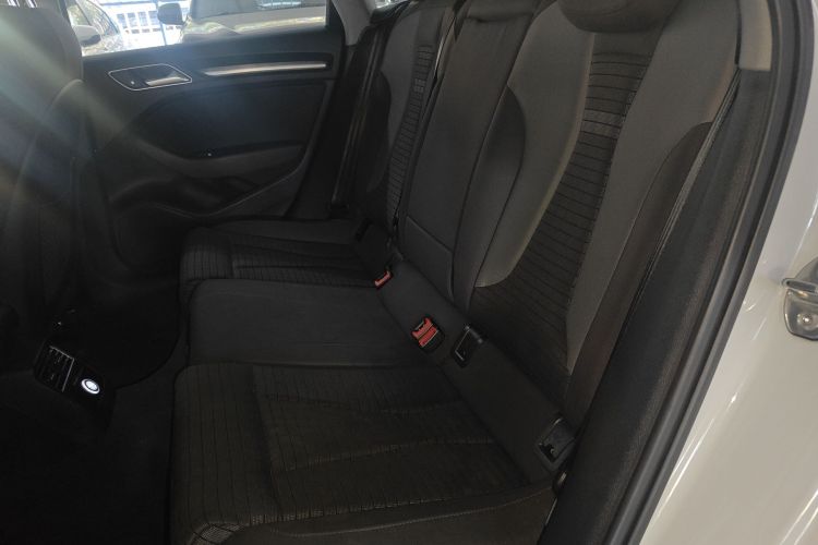 奥迪A3 2020款  Limousine 35 TFSI 运动型 国VI中控内饰21