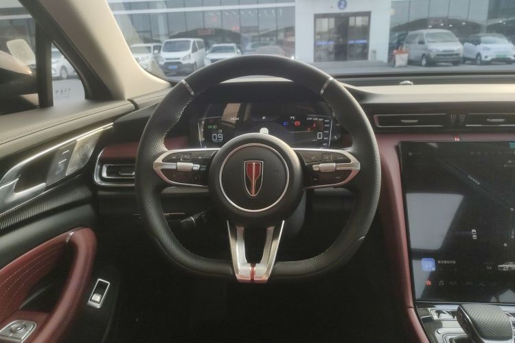 红旗H5 2025款 1.5T DCT玄影版中控内饰13