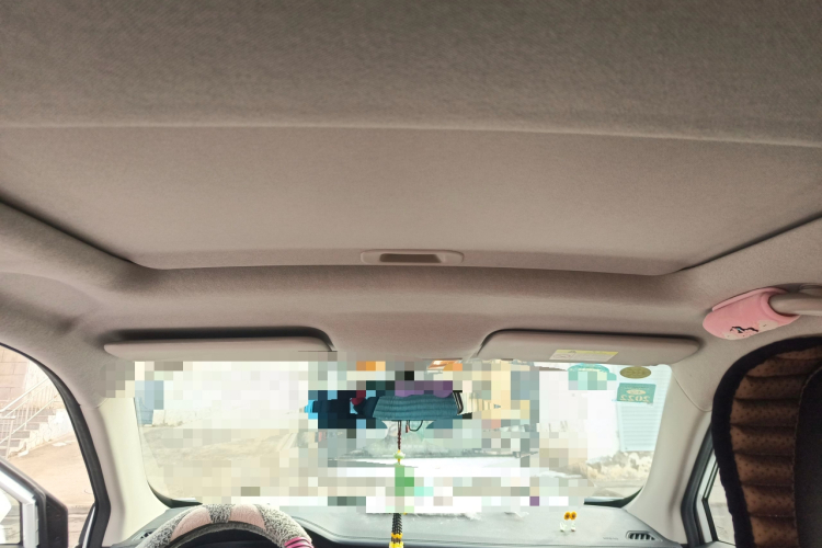 长安CS15 2019款 1.5L 自动进取型 国V中控内饰22