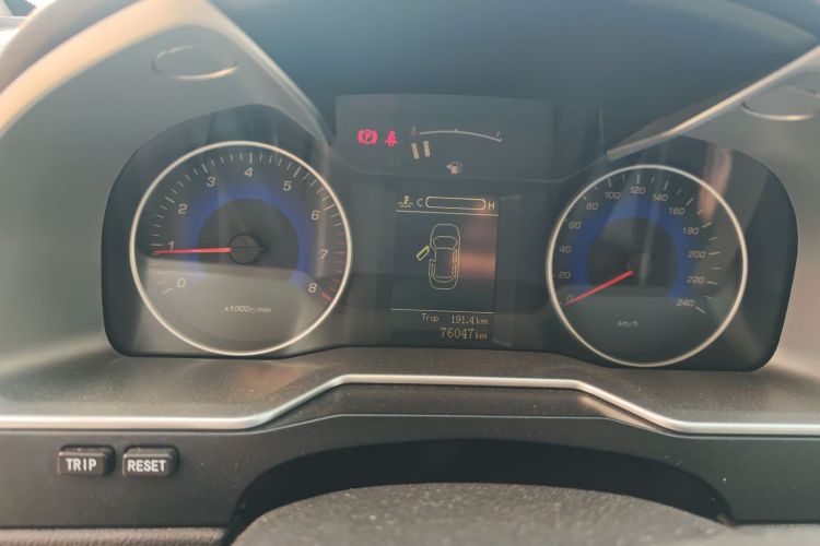 吉利汽车 帝豪 2015款 三厢 1.5L 手动向上版局部细节14