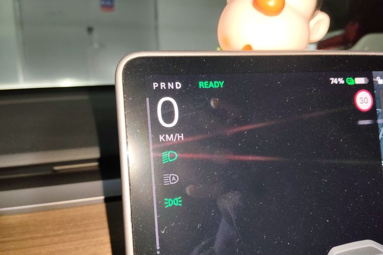 特斯拉 Model 3 2020款 改款 标准续航后驱升级版中控内饰14