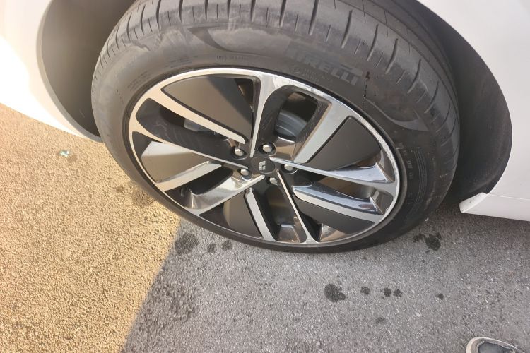 理想汽车 理想L6 2024款 Max车身外观6008