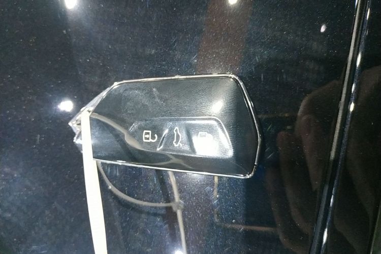 大众 2025款 途昂 Pro 450TSI 四驱登峰版中控内饰11