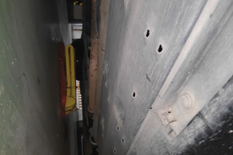 红旗H7 2013款 2.0T 豪华型局部细节9002