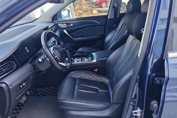 捷途X95 2020款 1.6T DCT探索Pro版 5座中控内饰19