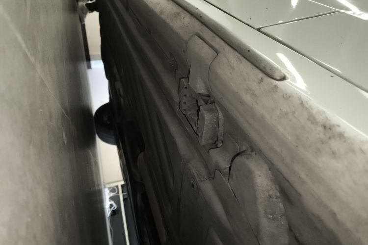 奔驰C级 2015款 改款 C 180 L 运动型局部细节9001