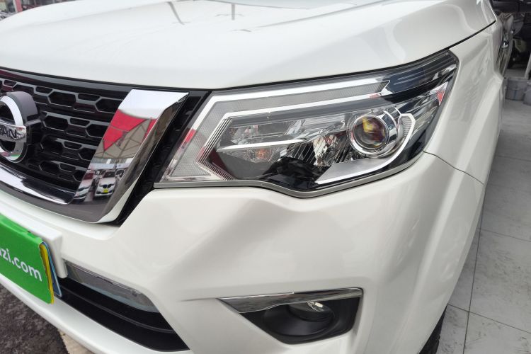 日产 途达 2020款 2.5L XV 4WD 自动四驱旗舰版局部细节36