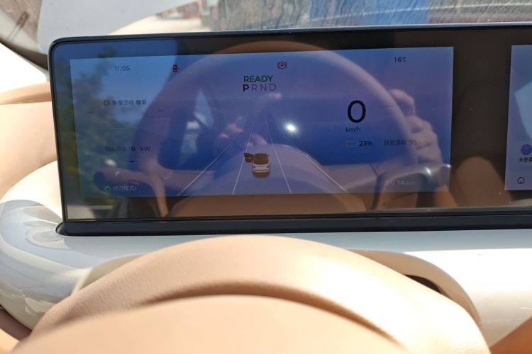 五菱汽车 五菱缤果 2025款 410km 灵犀尊享款中控内饰14