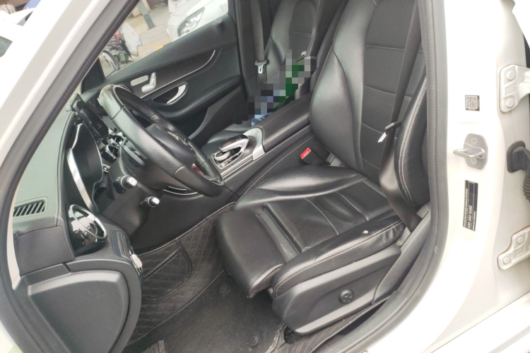 奔驰C级 2016款 C 200 L 运动型中控内饰19