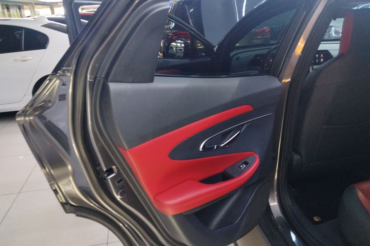 长安UNI-T 2020款 1.5T 旗舰型中控内饰7008