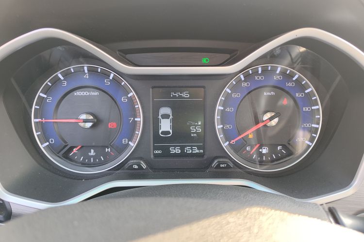 吉利汽车 远景X3 2017款 1.5L 手动尊贵型局部细节14