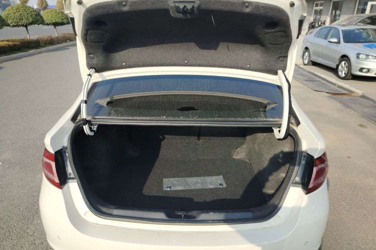 菲亚特 菲翔 2015款 1.4T 自动劲享版局部细节23