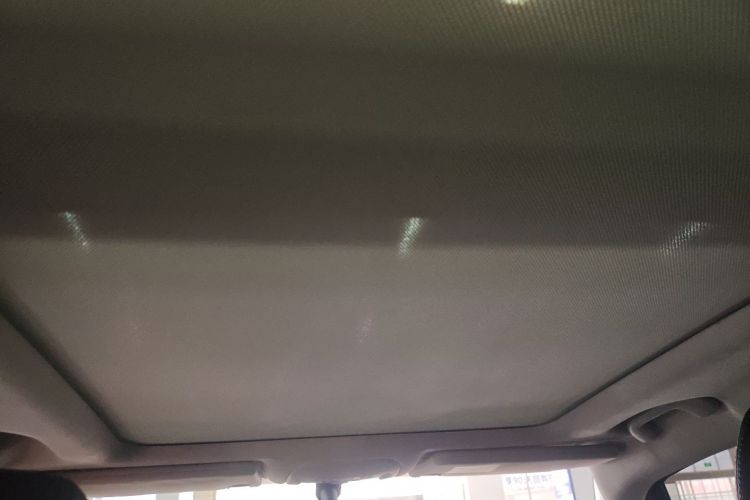 Jeep 自由侠 2017款 180T 自动高能版中控内饰22