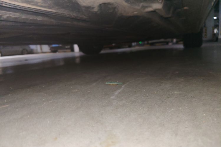 奔驰C级 2017款 C 180 L 运动版局部细节9002