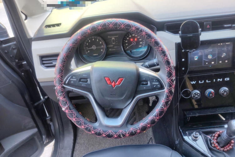 五菱汽车 五菱征程 2021款 1.5T 手动豪华型中控内饰13